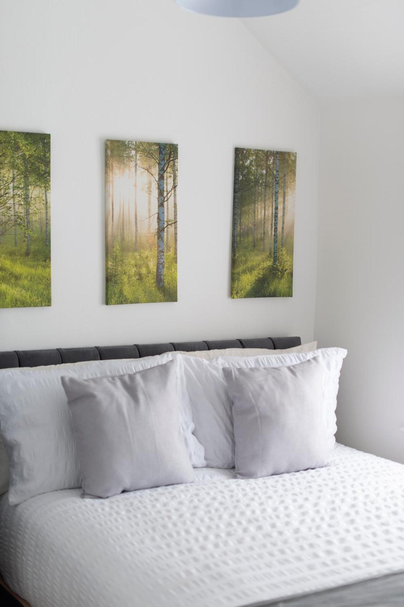 3 Bed House In Rochester 4 Beds Sleeps 7 Wainscot Экстерьер фото